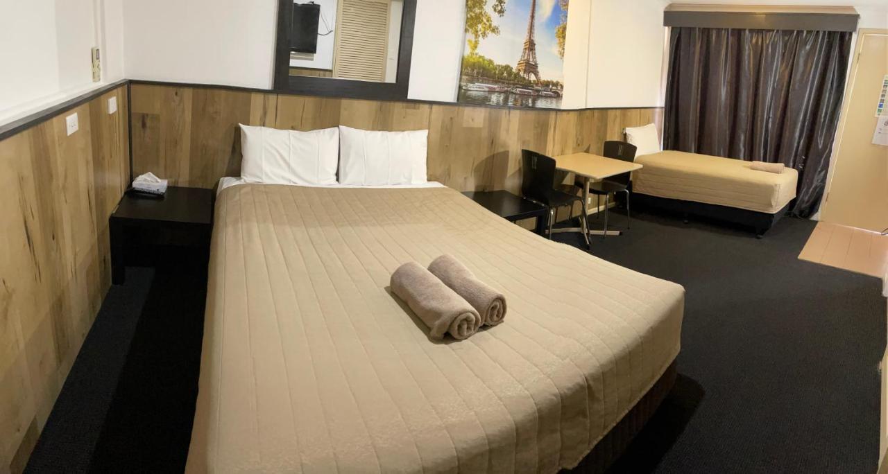 Countryman Motor Inn Cowra Exterior photo